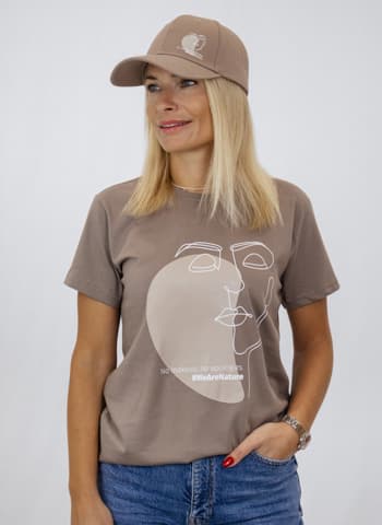 No makeup, no apologies - cap