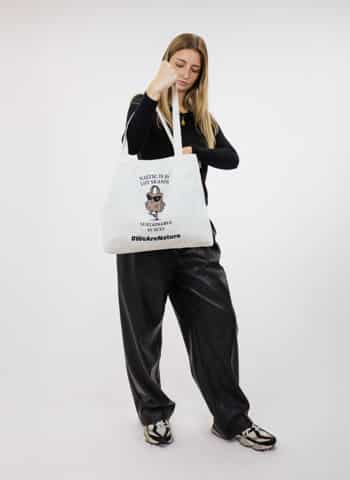 Plastic is so last season